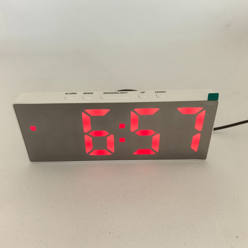 Hlasovo ovlávaný LED zrkadlový budík, moderný minimalistický stolný elektronický budík s veľkou obrazovkou
