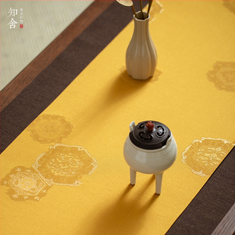 Zhishe brokátový čajový set s motívom Chang’an chrysanthemum, jacquard s zlatými vláknami, čínske retro látky, bežec na čajový stolík a čajová podložka