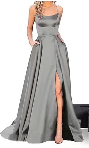 Hosszú koszorúslány ruha, karcsúsító off-shoulder fazon, esküvői eseményre