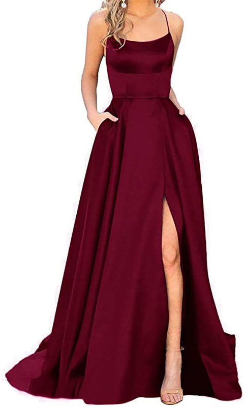 Hosszú koszorúslány ruha, karcsúsító off-shoulder fazon, esküvői eseményre