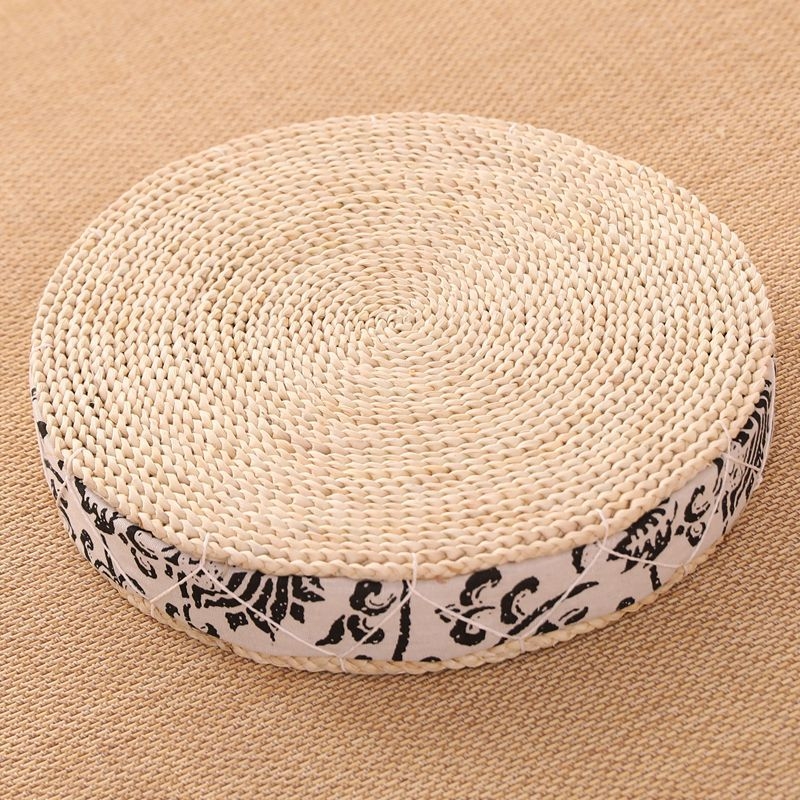 Slama pletená podložka na balkón v japonskom štýle tatami, vhodná do obývačky a spálne