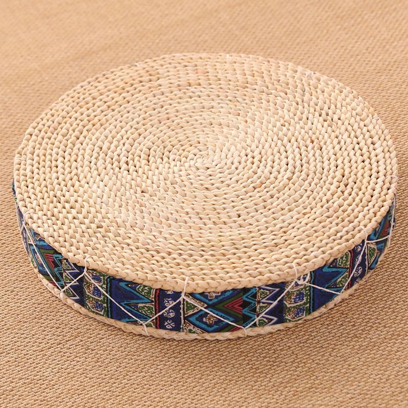 Slama pletená podložka na balkón v japonskom štýle tatami, vhodná do obývačky a spálne
