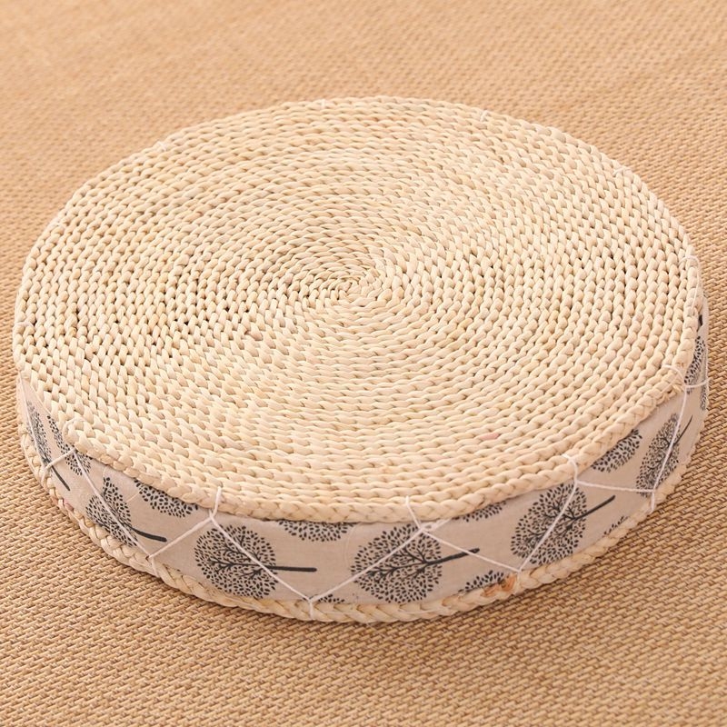 Slama pletená podložka na balkón v japonskom štýle tatami, vhodná do obývačky a spálne