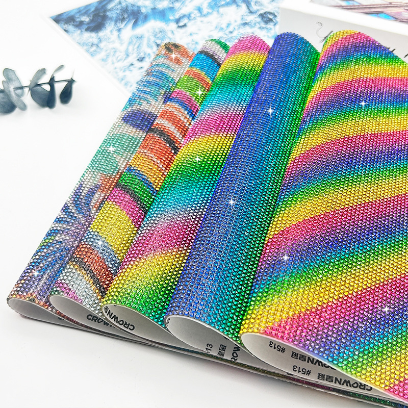 Šarena leopard uzorak rhinestones appliqué s ljepilom za tkaninu