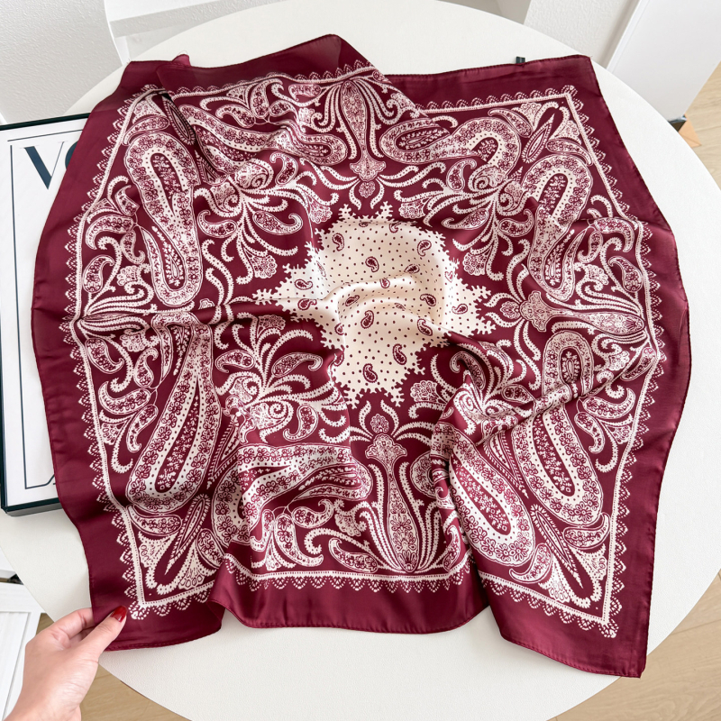 Crveni kvadratni šal s Paisley uzorkom, poliester s efektom svile, 68×68 cm, unisex, britanski stil, motiv kešu cvijeće