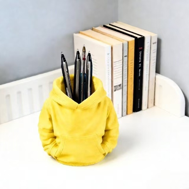 Nový 3D tlačený stojan na pero vo forme kabáta, minimalistický stolný organizér, kozmetická úložná krabička, darček k narodeninám
