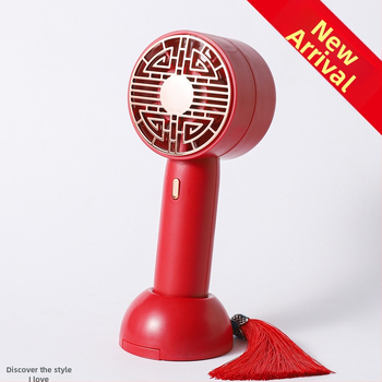Mini ručný ventilátor s USB nabíjaním, vstavaná batéria, 4 lopatky, tichý a kompaktný