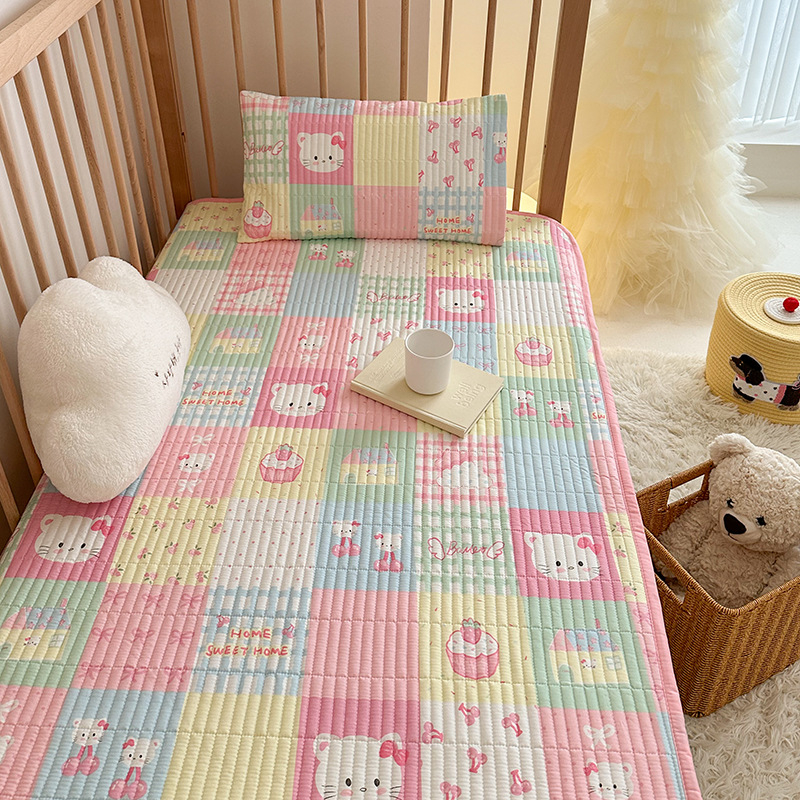 100% pamut baba bölcsői ágyneműkészlet: lepedő, paplanhuzat, patchwork ágytakaró huzat és csúszásmentes alátét gyermekeknek