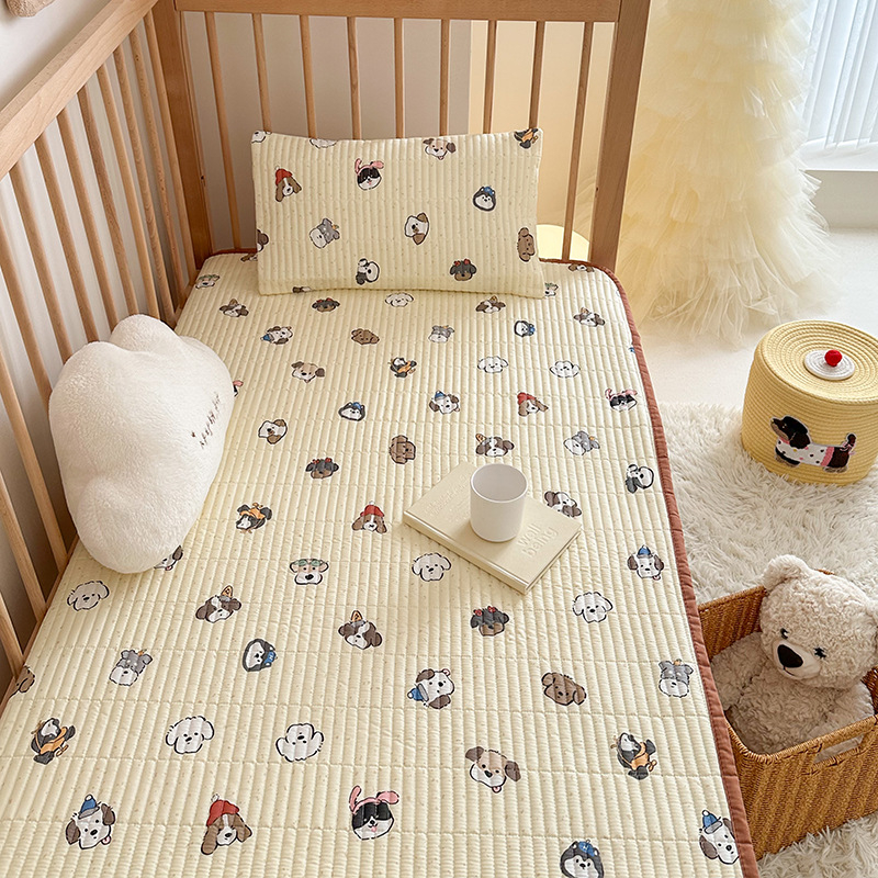100% pamut baba bölcsői ágyneműkészlet: lepedő, paplanhuzat, patchwork ágytakaró huzat és csúszásmentes alátét gyermekeknek