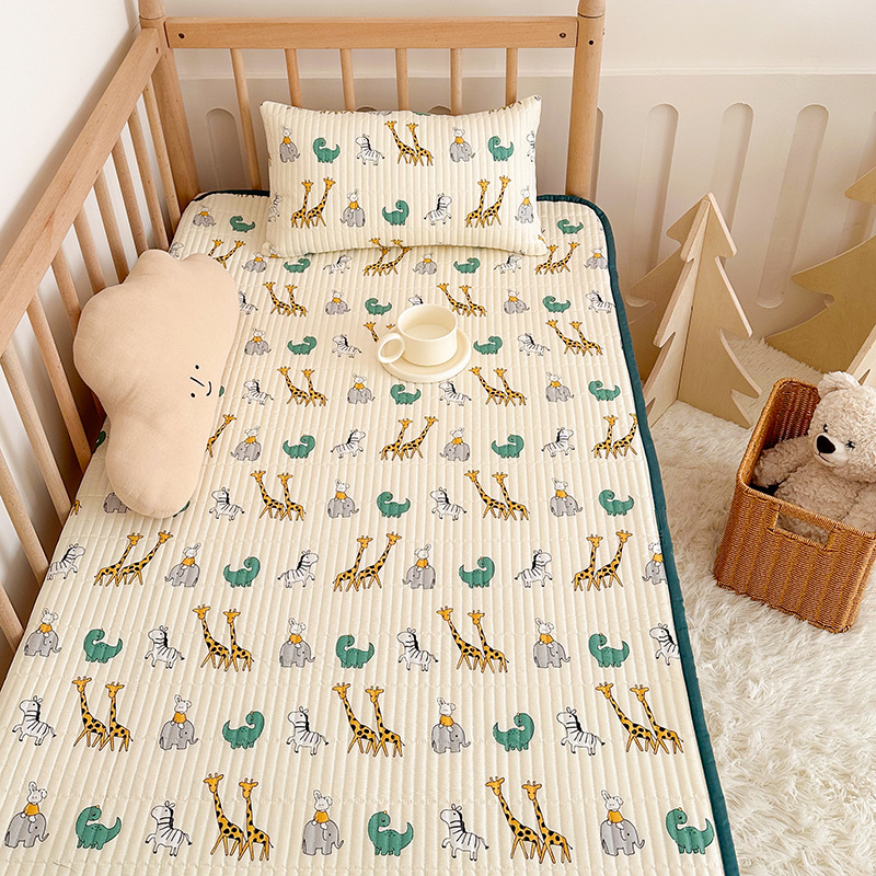 100% pamut baba bölcsői ágyneműkészlet: lepedő, paplanhuzat, patchwork ágytakaró huzat és csúszásmentes alátét gyermekeknek