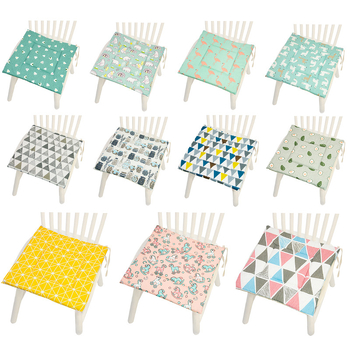 Vytlačený poťah na stoličku z polyestera-bavlny s geometrickým vzorom, vzorom houndstooth a kvetinovým motívom – moderný minimalistický štýl, výplň PP bavlna, značka Mr. Bao
