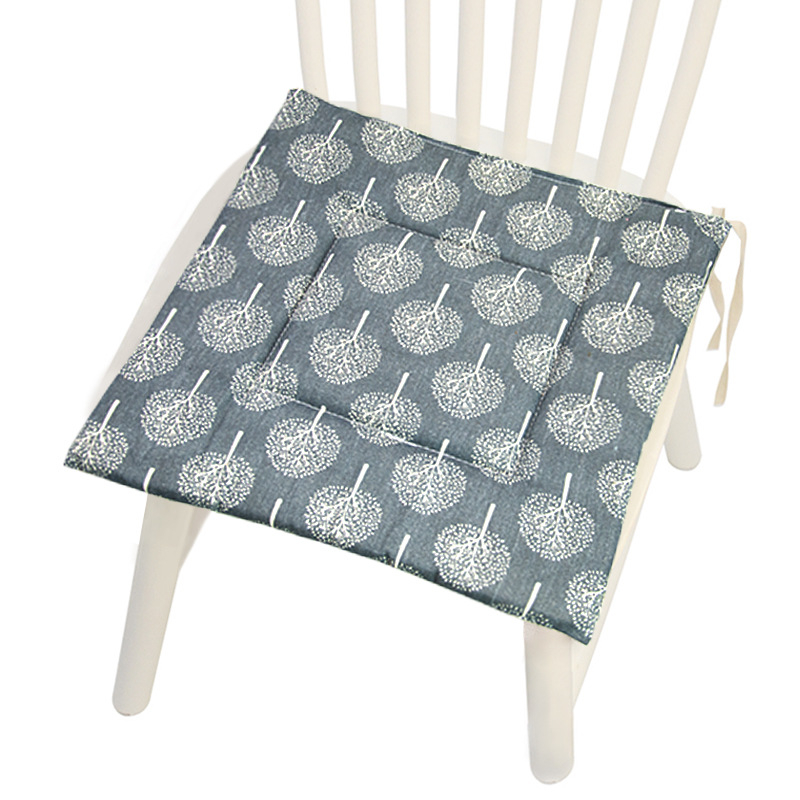 Vytlačený poťah na stoličku z polyestera-bavlny s geometrickým vzorom, vzorom houndstooth a kvetinovým motívom – moderný minimalistický štýl, výplň PP bavlna, značka Mr. Bao