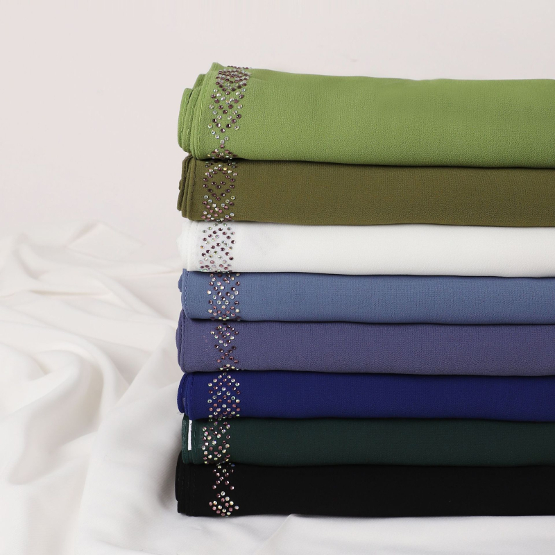 Chiffon hijab jednobojni s kristalima, dugi šal za glavu
