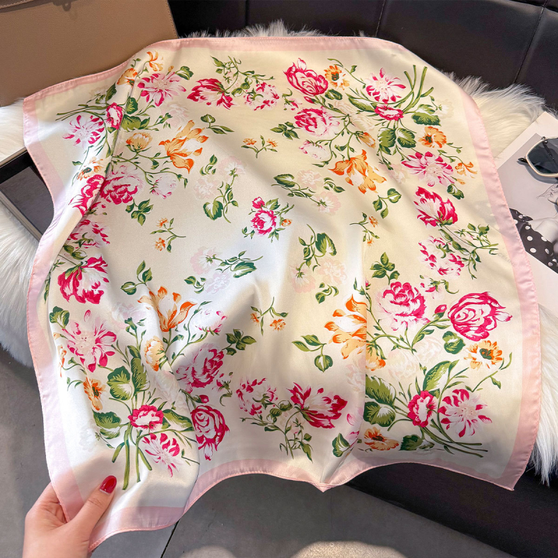 70x70 cm női poliészter négyzet alakú sál finom virágos mintával, elegáns francia stílus