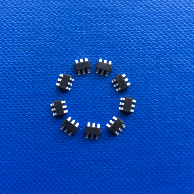 LED PWM IC s tri razine svjetline i gumbom