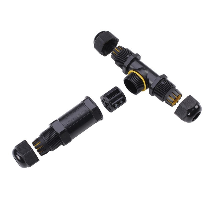 Káblový konektor M685, IP68 vodeodolný a prachotesný, M25, 1 vstup - 2 výstupy