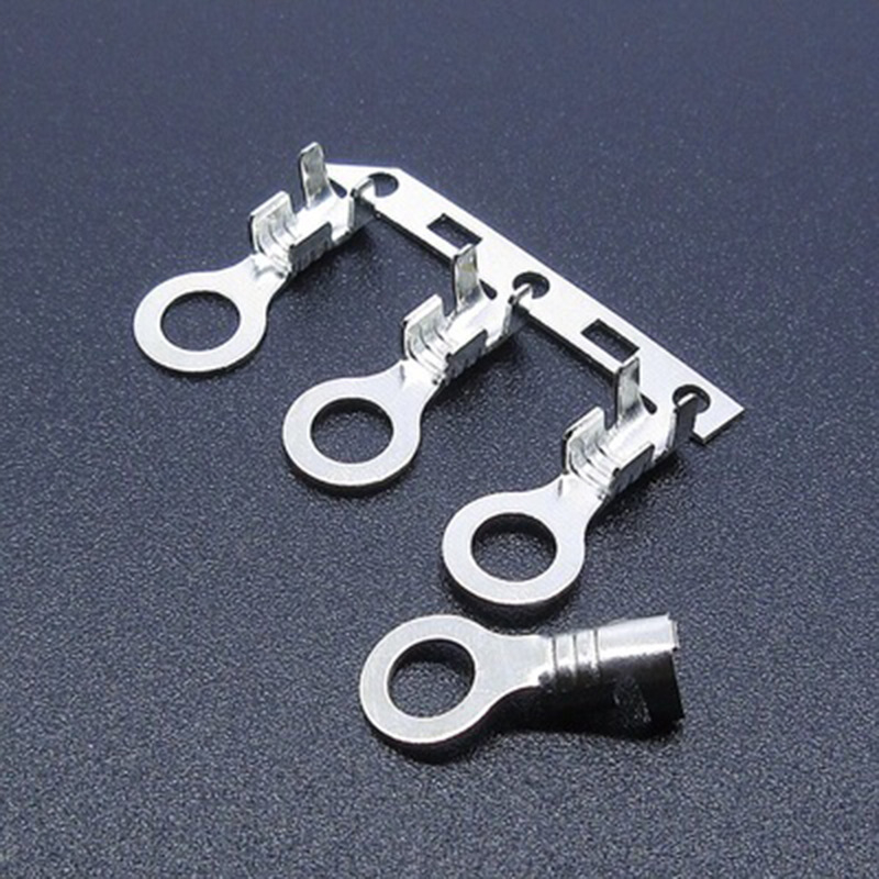 Zemniaci kruhový terminál, krimpovací typ, O-typu / R-typu, priemer 2,6–5,2 mm