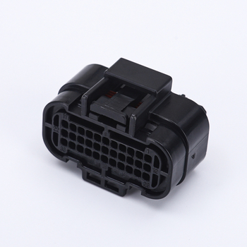 Vodotesný 33-pólový ECU konektor pre automobilový kabelážny zväzok