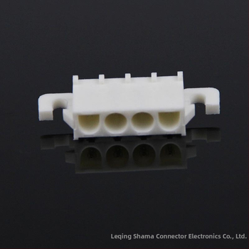 63080-4P konektor s rozstupom 6,3 mm, sklonená pinová zásuvka pre PCB, vysoká hustota terminálov