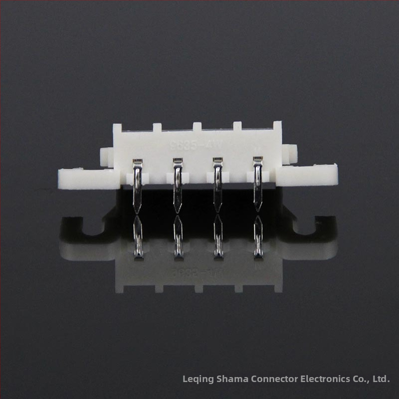 63080-4P konektor s rozstupom 6,3 mm, sklonená pinová zásuvka pre PCB, vysoká hustota terminálov