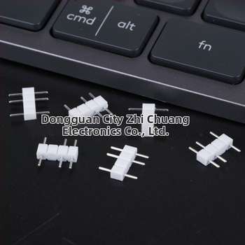 2,54 mm, 4-pólové biele tinované hlavičkové piny pre LED pás, jednoriadkové, kruhové otvory