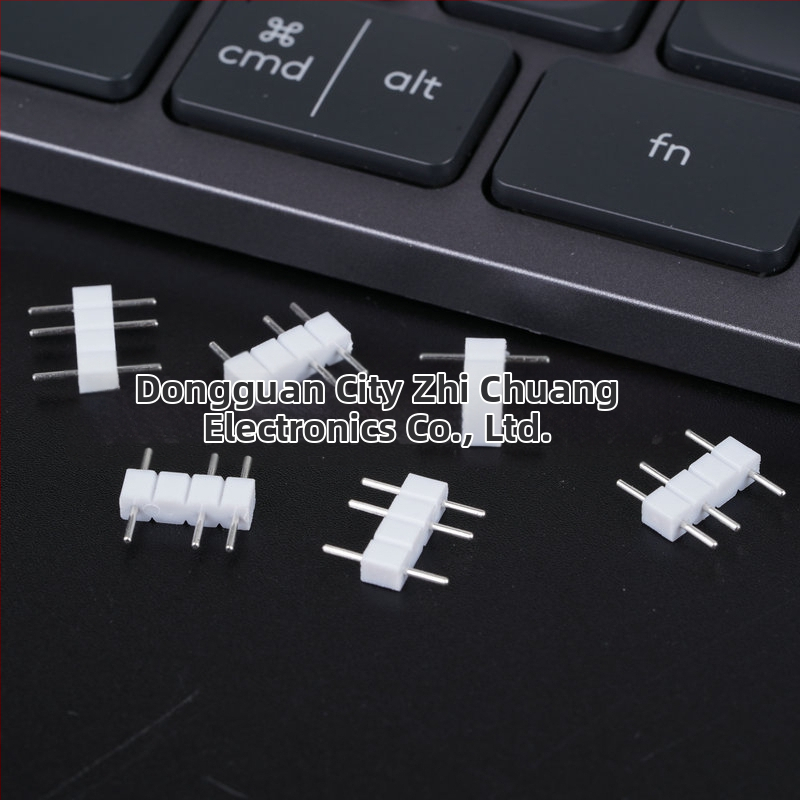 2,54 mm, 4-pólové biele tinované hlavičkové piny pre LED pás, jednoriadkové, kruhové otvory