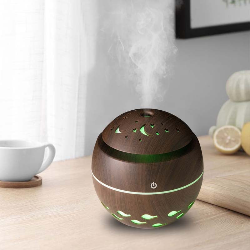 Kerek párásító fa textúrájú, USB-vel táplált aromadiffúzor, mini váza