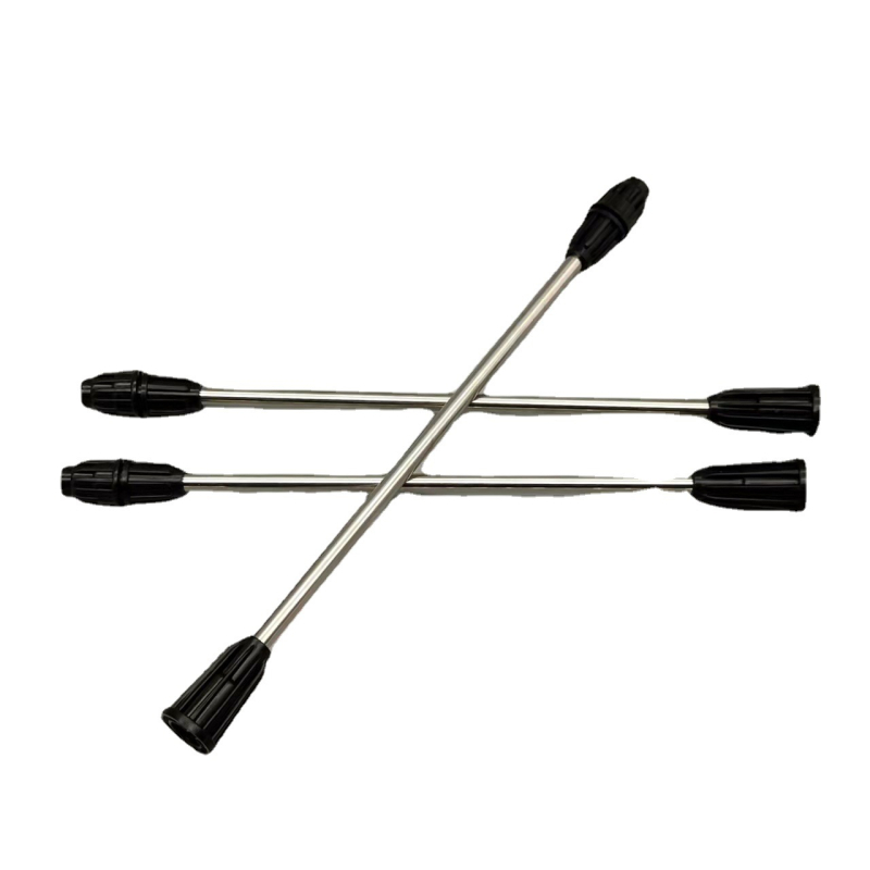 Elektrická zavlažovacia kanvička s predĺženou tryskou a príslušenstvom na postrek
