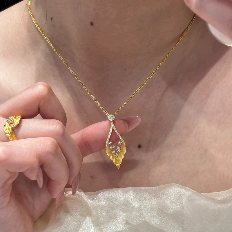 Ogrlica s perom, 24K pozlaćena, s brušenim završetkom i kubičnim cirkonijem, kineski stil, za žene
