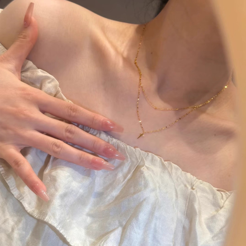 Dvostruko slojevita ogrlica s zvjezdanim sjajem, novi kineski stil nišne dizajna, iznimno tanak zlatni lanac za klavikulu