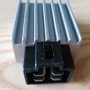 6V-os töltő egyenirányító-szabályozó Jialing JL70, JH70 és XF-125 motorkerékpárokhoz