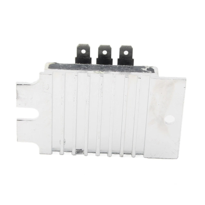 Ispravljač napona za traktor John Deere 325, dio 21066-7012
