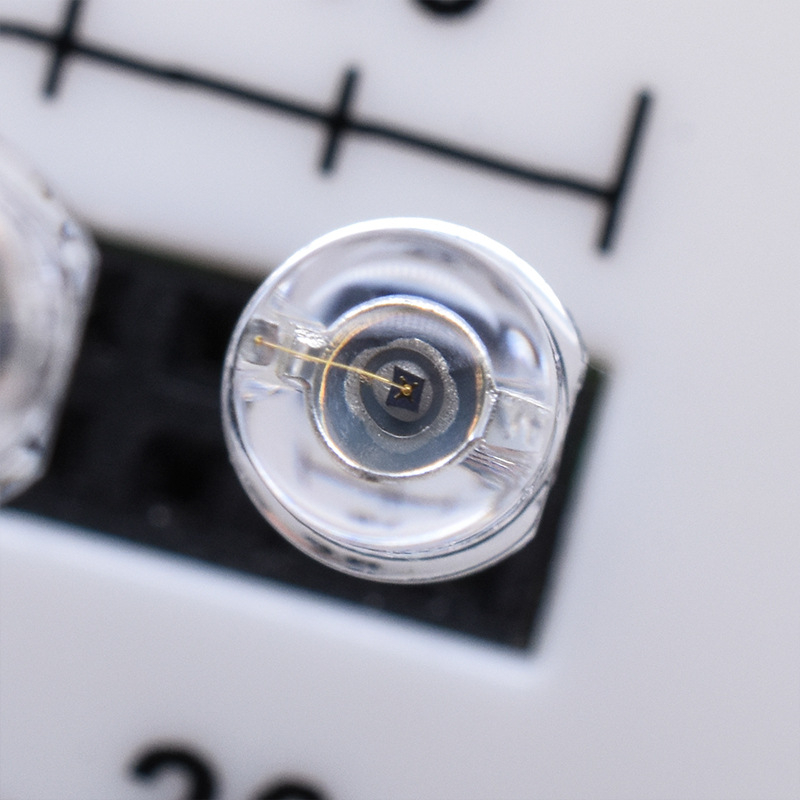 5 mm-es infravörös adó- és vevőpár, 850 nm és 940 nm IR LED-ek monitorozó világításhoz