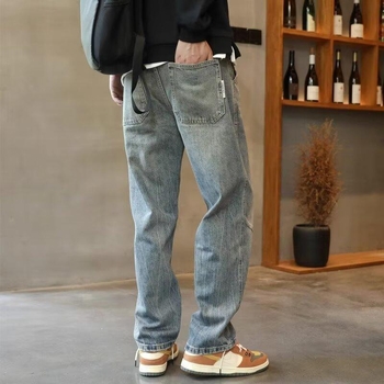 Férfi egyenes szabású farmer, lazább szabás, retro amerikai stílus, városi street casual megjelenéshez, 2025 ősz