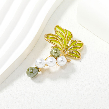 Szőlőfürt alakú brooch – tavasz–nyári divat, kiváló minőség, friss és elegáns, luxus kiegészítő kínai ruhához