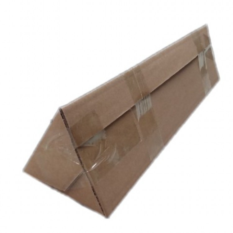 Trojuholníková kartónová škatuľka 15×15 cm, na dlhé balenie