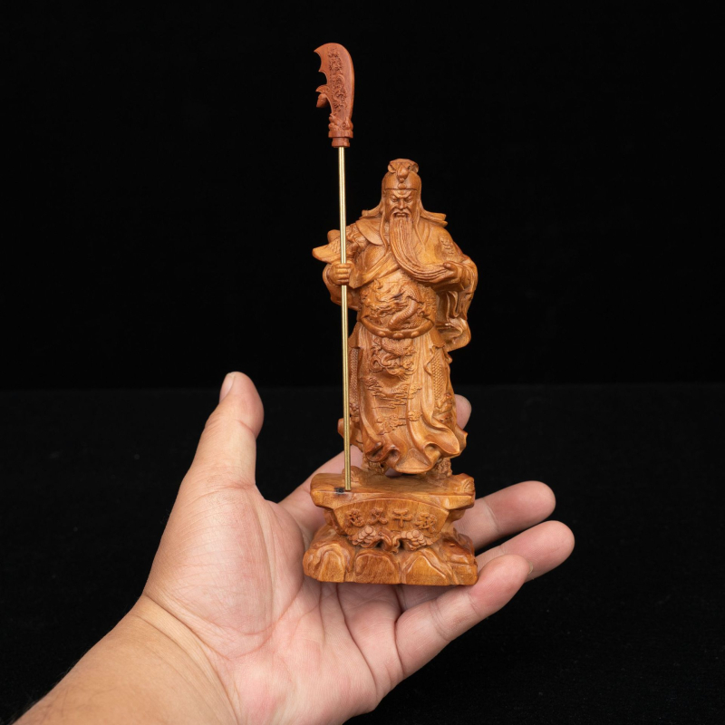 19 cm drevená socha Guan Yu, vyrezávaná drevom, precízne spracovanie