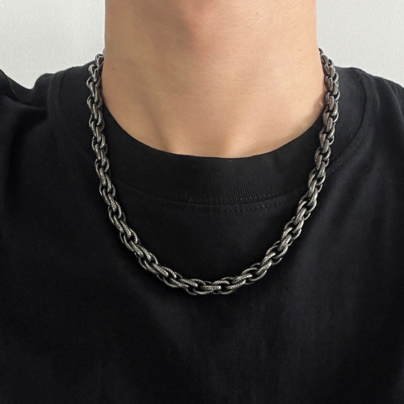 Crni lanac s uzorkom zmije, uvijenog izgleda, unisex, otporan na izblijedivanje boje, elegantan i svestran ogrlica za ključnu kost