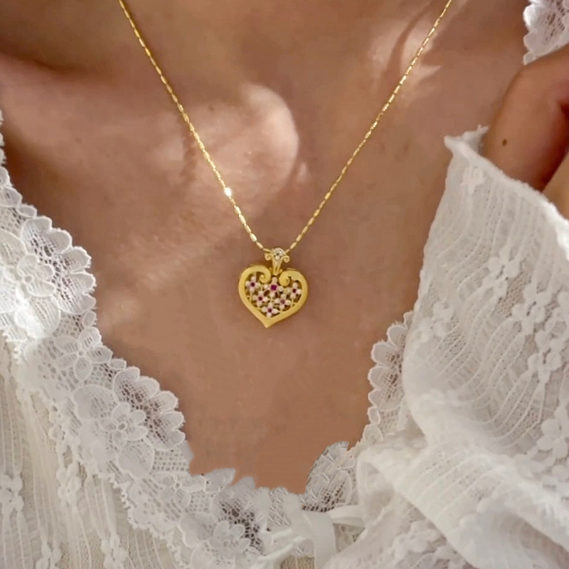 24K pozlaćeni lanac za ključnicu sa šupljim srcem i dijamantima, novi kineski retro stil, svestran