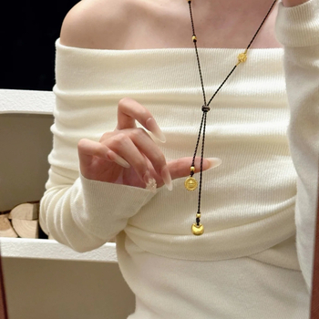 Pozlaćeni pravi zlatom, privjesak Boga bogatstva, vintage stil, jednostavno i elegantno
