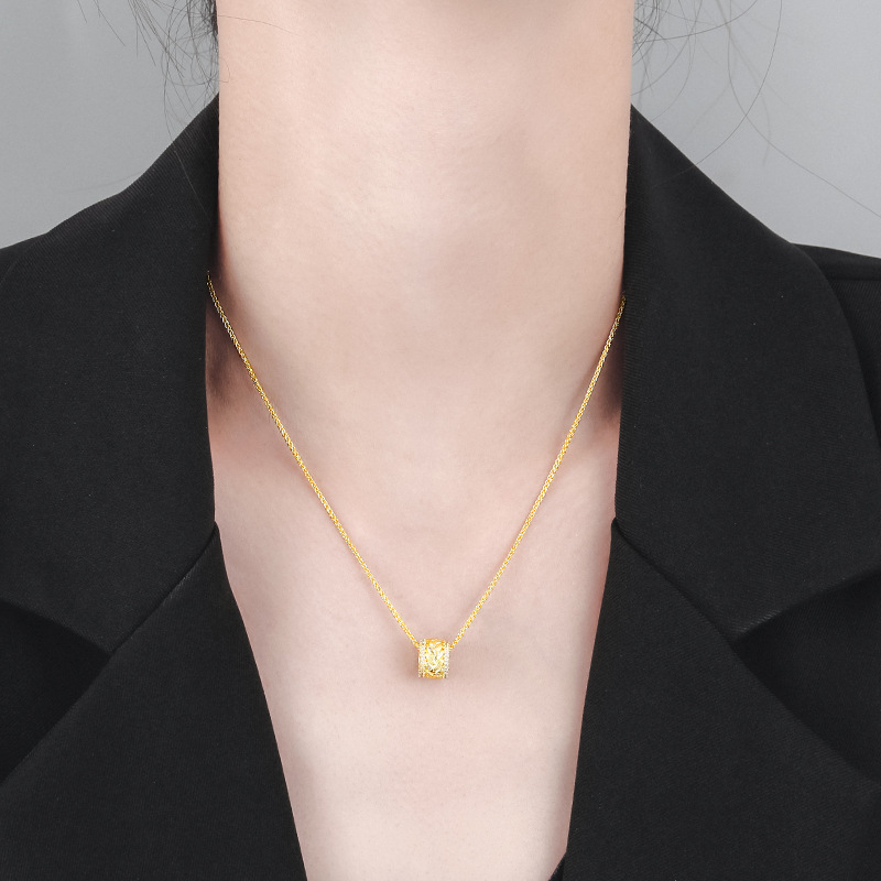 Novi kineski stil pavé dijamantni privjesak na ogrlicu za žene, vintage luksuz, elegantan i modern, svestran uz svaki outfit