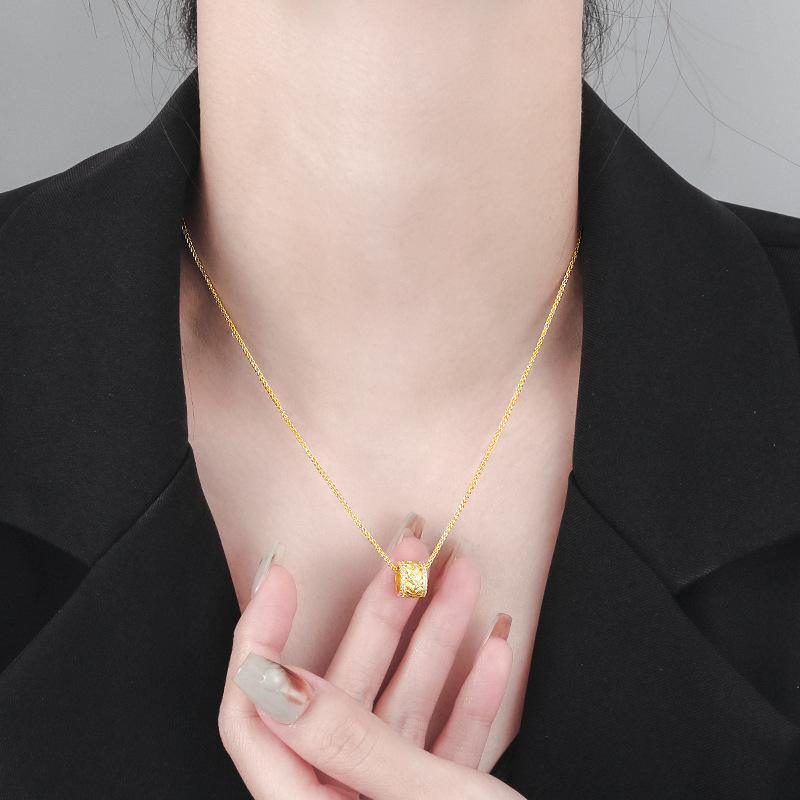 Novi kineski stil pavé dijamantni privjesak na ogrlicu za žene, vintage luksuz, elegantan i modern, svestran uz svaki outfit