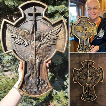 Archanjel Michael zo živice, dekoratívna figúrka