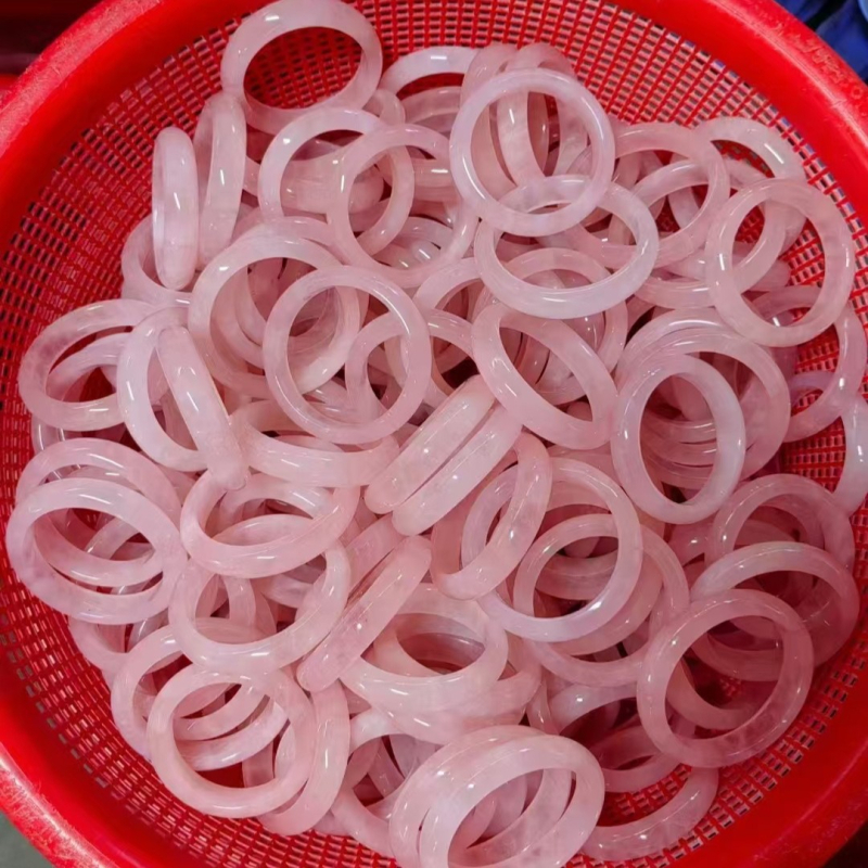 Rózsaszín kristály karkötő rózsakvaráttal és jade por gyöngyökkel, hibiszkusz kő
