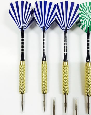 Darts set, 18 g aluminijska legura, aluminijski šaft, metalne letke, 15 komada