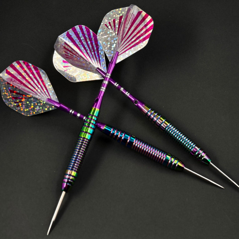 Jinhui Set od 6 darts-a s kutijom za pohranu, šareni dizajni