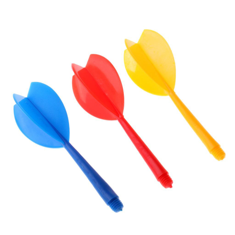 6 mm plastični šaft za pikado s integriranim letkama, 30 plastičnih letki, 5 boja dostupno