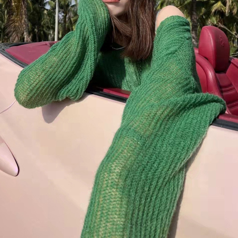 Ženski tanki pleteni top s izrezom i okruglim izrezom, off-shoulder detalj, slobodan kroj, proljetni stil
