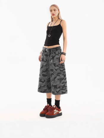 Ženski traper šorcevi s kamuflažom u američkom retro stilu, cropped dužina, opuštena silueta, gradski street stil