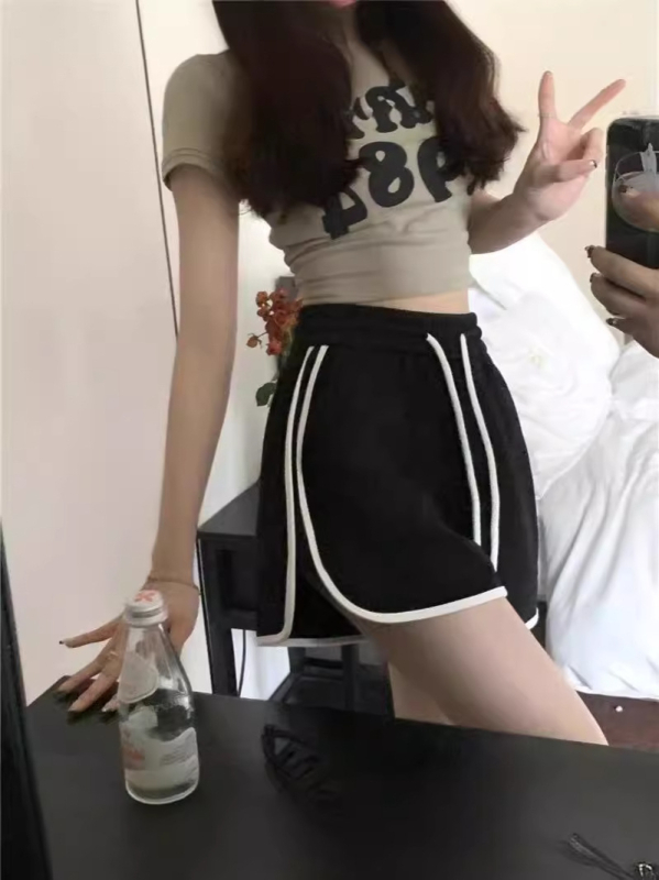 Sive ženske šortse, casual stil, elastičan pojas, udoban kroj, široke nogavice, 3/4 duljine, ljeto